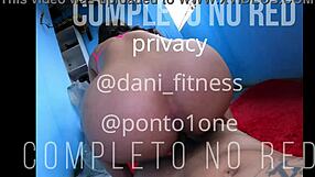 Milf asks for quickie, gets creampied by amateur