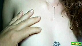 famosinha do youtube films her first spicy scene