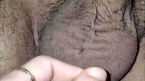 i gives my boyfriends a handjobs in the mornings to wakes him up