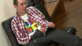 Hunk delivers amazing blowjob on that huge cock!