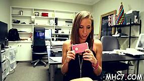 R fucks stylish guy in amateur sex tape.