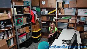 Caught Teen 18+ Receiving Blowjob and Fucking on Camera