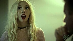 Kenzie Reeves Fingers Dildo Cumshot