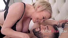 A Passionate oral pleasure with Dee Williams guarantees her a good time with her stepson