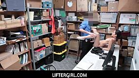 asian jade noir spreads legs for penetration!