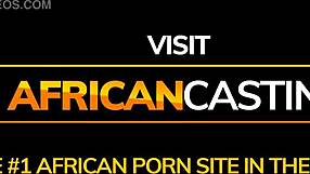 Первый раз трахаю эту невинную африканскую студентку, вау! 😍