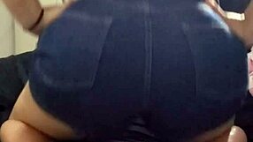 Novinha safada knows how to tease with her small tits