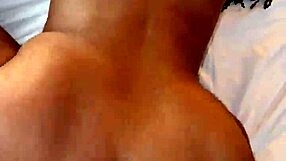 i cant keep acting someone wants to fuck my step aunt