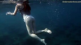 Young sluts swim naked on a yacht! How wild is that?