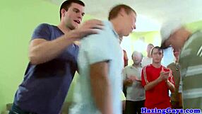 i watch twinks blowin' dick an' get banged