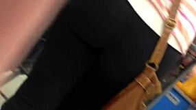 oh wow, check out that yoga leggings ass in the shop!