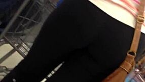 oh wow, check out that yoga leggings ass in the shop!