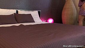 Hungarian girl Bella Beretta has vibrator orgasm in bed!