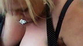 Does she love my cock for deepthroat?