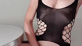 European Milf In Lingerie Fingers Herself To Orgasm