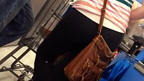 oh wow, check out that yoga leggings ass in the shop!