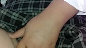 वासना भरे टीचर ने स्कूल में युवती को हार्डकोर सेक्स के लिए राजी कर लिया - अरे नहीं, अंदर क्यों?