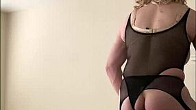 Long Thick Dildo Slides Inside Tranny While She Writhes on Counter