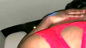 Car Sex Creampie Fun!