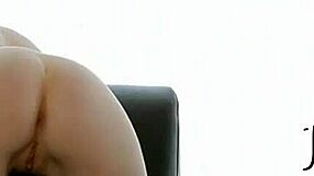 10-pounder loving teen 18+ toys her tight twat