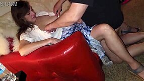 Brett Agness'i Çoklu Orgazmlara Sert Siker, Koca Çekiyor!