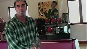 chantez seduces her with her tongue