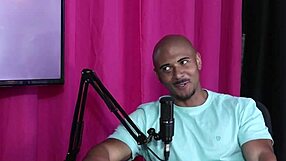A blonde amateur decides to try her look in adult movies with the approval of a couple and a meeting with a producer – Lucas Ferraz