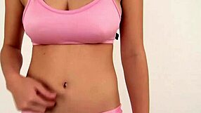 Feeling the deep emotion from the navel bellybutton fetish in this Asian Japanese video