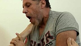 בלונדינית נערה בלעה את הזרע שלי, רוצה לשמוע?