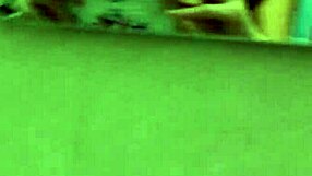 Teen 18+ star shines in youthful, energetic performance