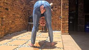 i'm desperate to piss and wet my jeans outdoors while smoking