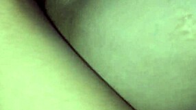 Negro Dotado Arregaçou Meu Rabo e Gozou no Pelo