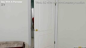 i sneaked into the shower with lauren pixie, oh man, full brazzers stream