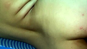 Пожелела сам курaц у дупе са milf