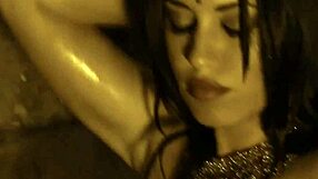 Indian lady knows your desires