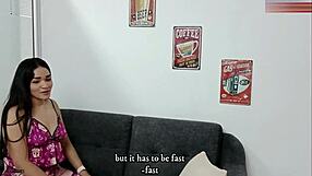 hazme tuya con un follar intenso antes de salir. quiero tu polla en casa.