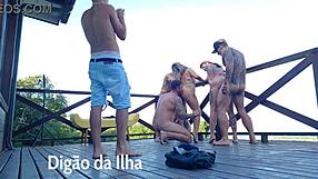 She says, 'banging on the balcony is so hot'