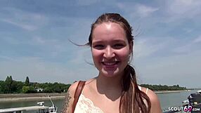 Scout german cu studentă de 19 ani în anal