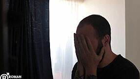 Mi asistente virtual cobra vida para darme una gran follada yenifer chacon & roman castro