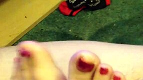Wife's Footjob with Cumshot on Pink Toenails Drives Me Wild!