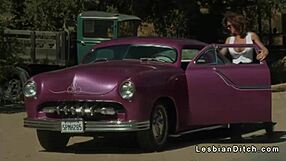 She scissored in the motel