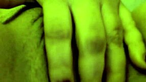 no tengo nada debajo de mi vestido