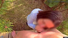 Stiefschwester bettelte darum, dass ich sie ficke, während Eltern weg waren, ups kam in ihre Höschen