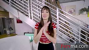 sons grade makes mom spread her legs 😏 lexi luna