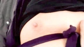 Japanese miyu, a 42-year-old mature woman, shares her daily life in amateur videos.