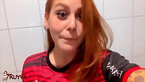 dialogic-provocative Novinha flamenguista, you rebola so much while fudendo?