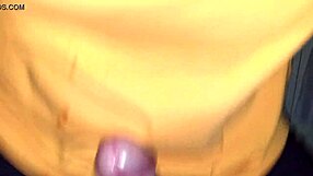 Wow, check this Argentinian hottie with a slid thong!