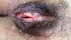 嘿，想看我与帅气老板海滩性爱后的毛逼吗？