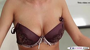 Tattooed Hunks Pussyfucking And Cocksucking In Group Scene