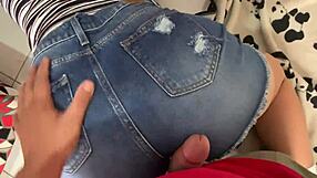 Stepsister's big ass gets stuck in pov